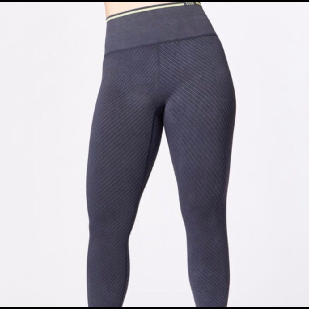 NWT Soul Cycle Miles and Miles Tight size S